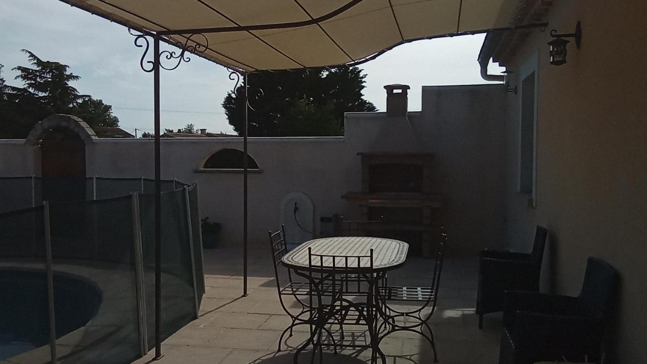 Holiday home Maison De La Mascotte Chateaurenard